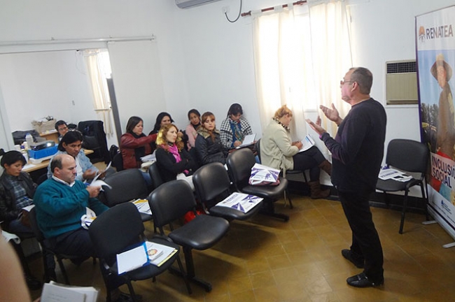 RENATEA realizó el primer encuentro de facilitadores del «Yo sí puedo»