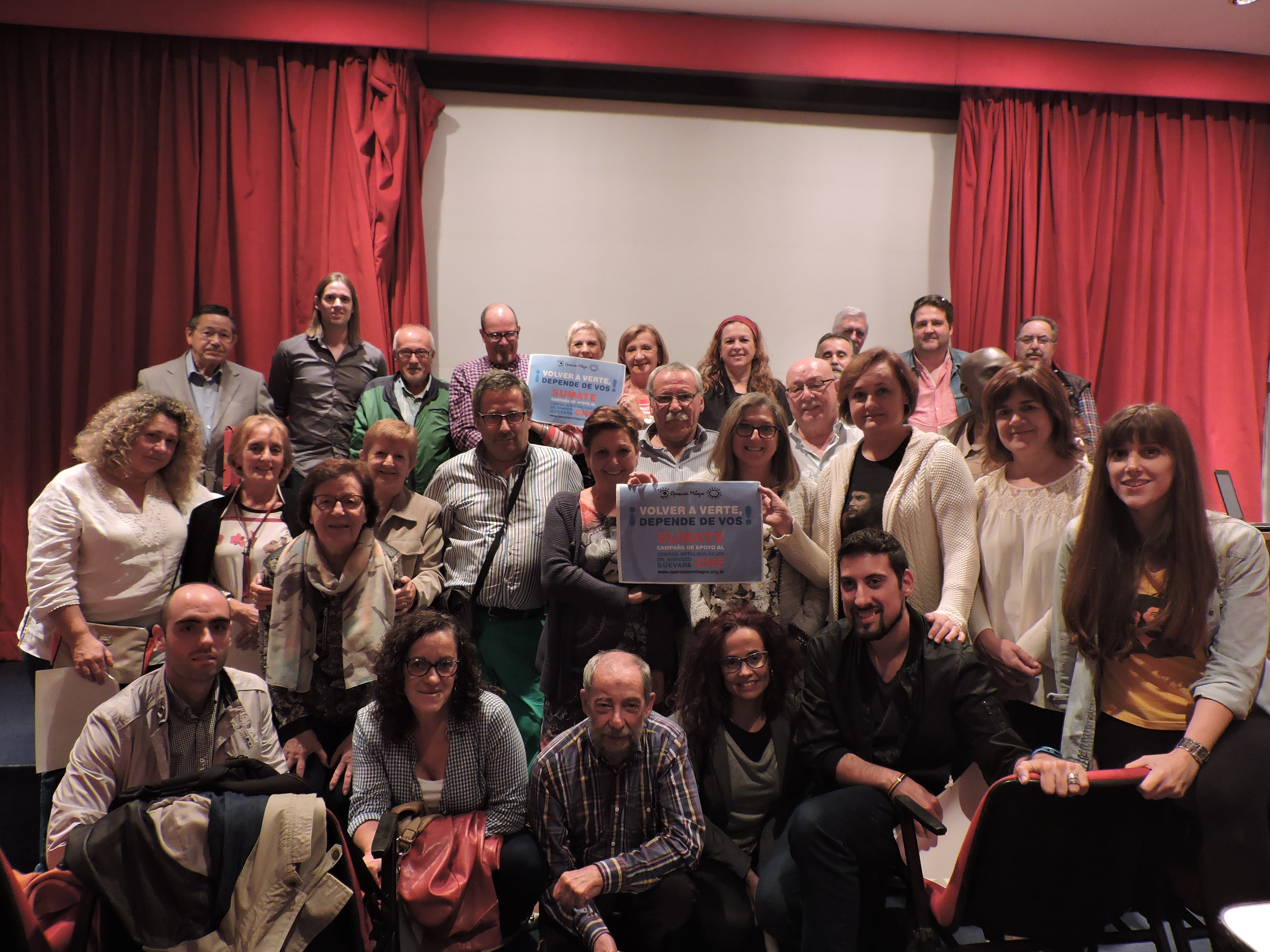 El pasado 11 de octubre, la presidenta de la fundación Un Mundo Mejor Es Posible (UMMEP) Claudia Camba, estuvo en Avilés (Asturias, España) en un acto público organizado por la Asociación Hispano-Cubana Paz y Amistad.