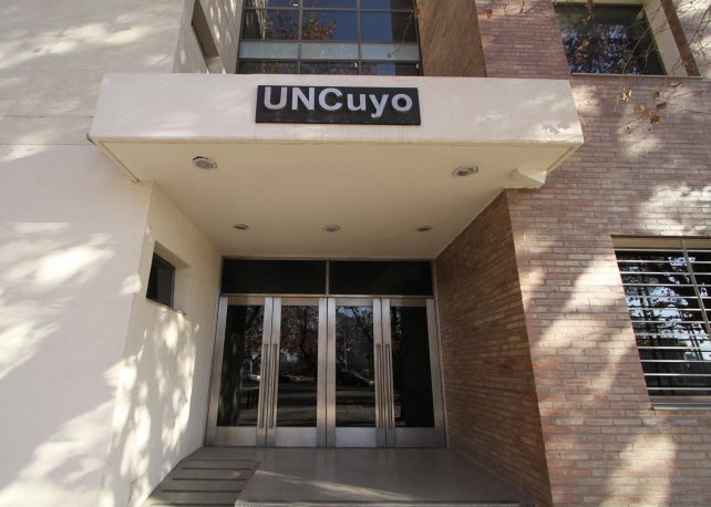 Aplicarán de nuevo el modelo cubano para enseñar a leer y escribir Se trata de un programa de alfabetización. Son los primeros pasos para incorporar gente adulta al primario o al secundario.