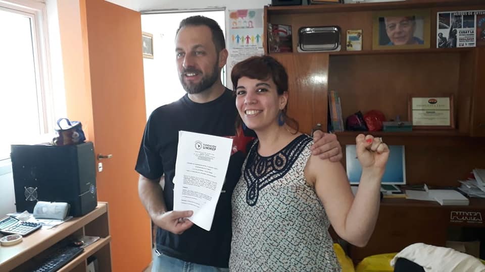 En estos momentos recorriendo el Policlinico Ernesto Che Guevara de la ciudad capital y firmando un convenio entre la Fundación Ummep y la CTA Autónoma Provincia de Córdoba para llevar al territorio Cordobés, Operación Milagro. Construyendo solidaridad con Cuba y La Patria / Matria Grande con los Héroes de Artemisa
