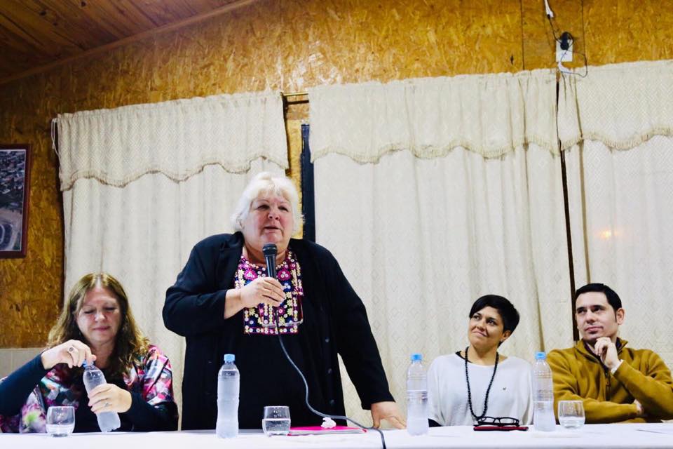 “Salud y educacion son las prioridades para un mundo mejor”  Rebelión   En el marco de su reciente visita al país Aleida Guevara March, centró sus actividades en la provincia de Córdoba para inaugurar las obras de ampliación del Centro Oftalmológico (CO) y acompañar a la VI Brigada de Salud. La Fundación UMMEP organizó, durante su estadía entre el 20 y 25 de agosto, encuentros y actos para celebrar la continuidad de los programas Operación Milagro y Yo Sí Puedo.