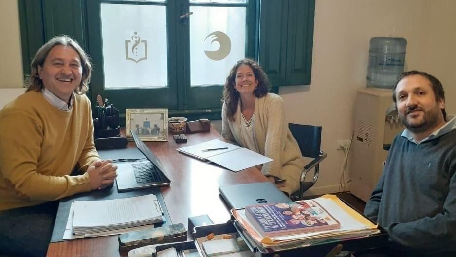La historia del epidemiólogo referente de la Escuela de Medicina que se formó 12 años en Cuba