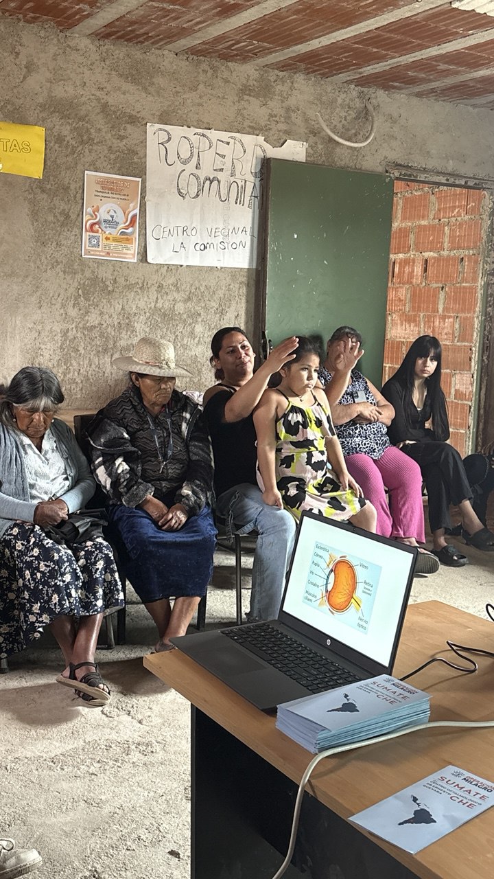 Taller de promoción de salud en el Barrio 6 de agosto de la ciudad de Córdoba