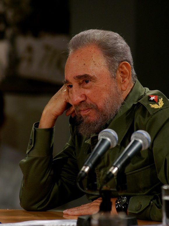 A nueve años de su partida física, el legado de Fidel sigue vivo en las misiones cubanas de solidaridad en Argentina