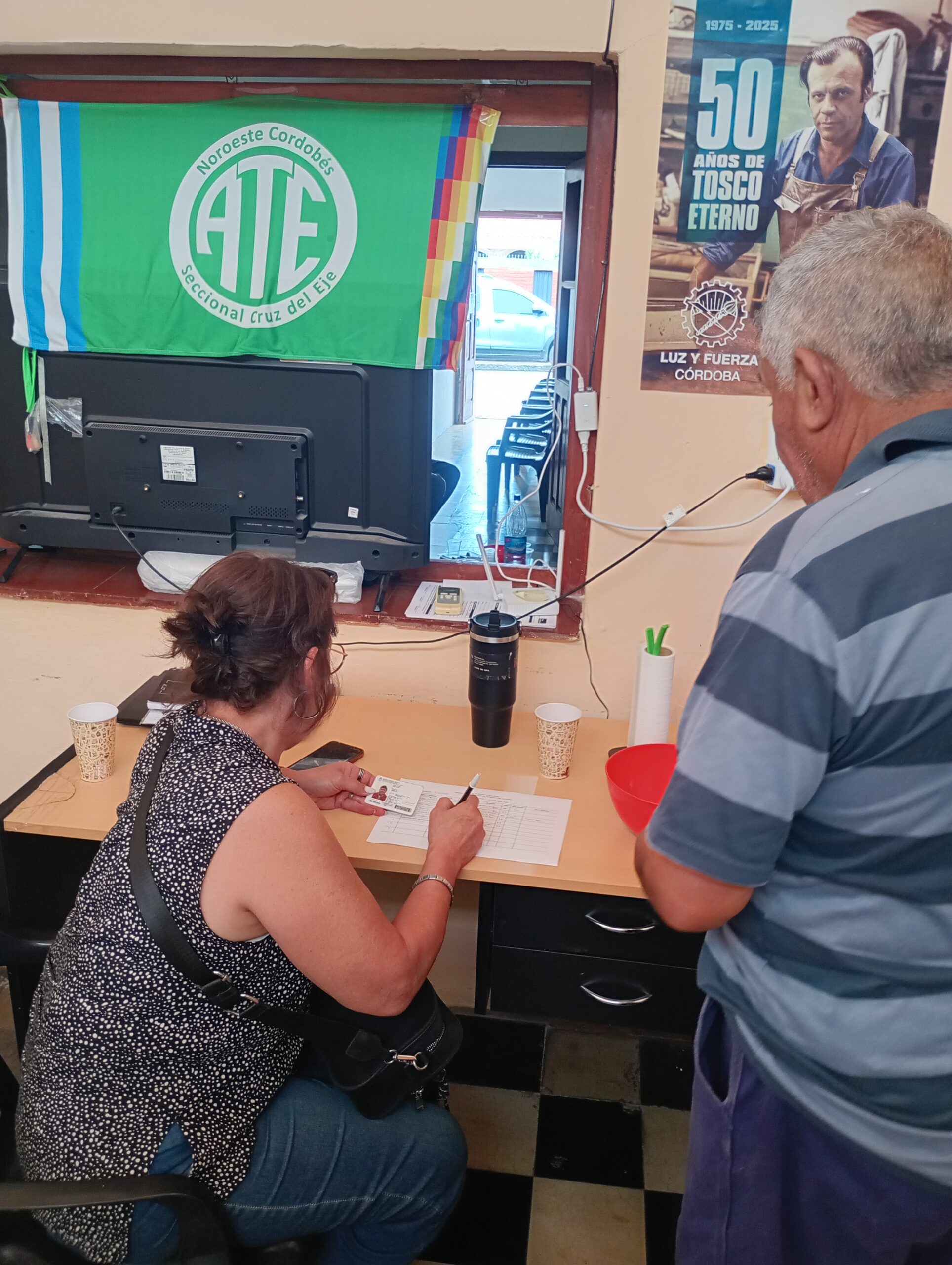 Jornada de pesquisa activa en Cruz del eje junto a ATE